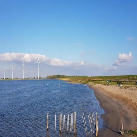 別荘 In South Holland By Stompaarde Plas, Cleaning Included Simonshaven