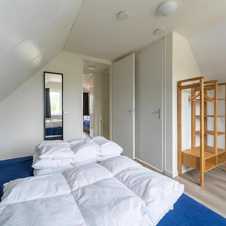 In South Holland By Stompaarde Plas, Cleaning Included 別荘