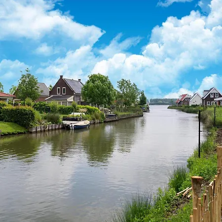 別荘 In South Holland By Stompaarde Plas, Cleaning Included *